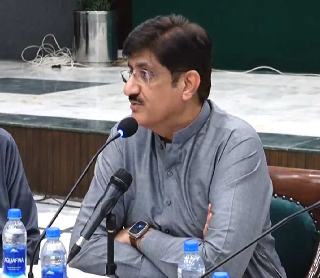 Murad urges Mayor, chairmen of Hyderabad division to establish good governance KARACHI