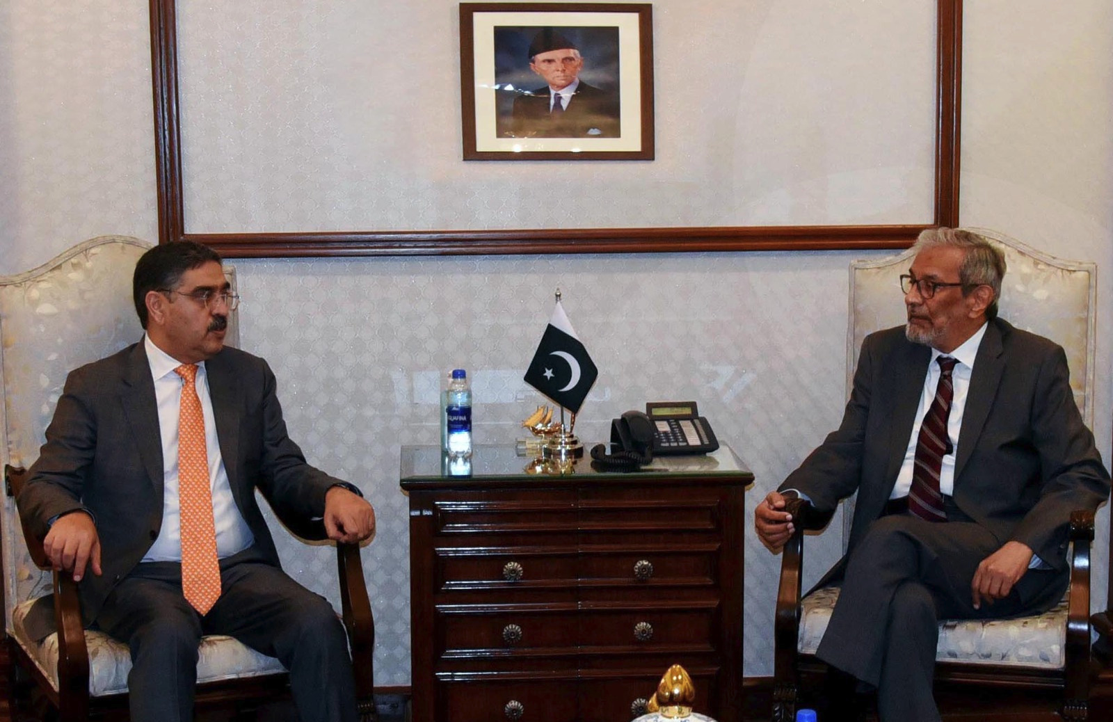 Karachi Caretaker Sindh Chief Minister Justice (retd) Maqbool Baqar in his one-on-one meeting with Caretaker Prime Minister Anwaarul Haq