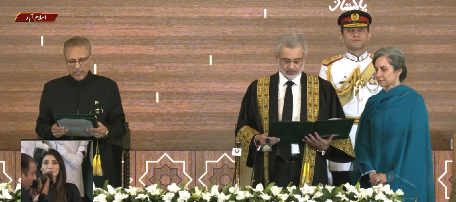 Justice Qazi Faez takes oath as Pakistan's new chief justice