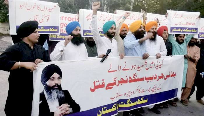 Demonstration in Peshawar against India over the killing of Sikhs in Canada The Sikh community demonstrated in front of Gurdwara Bhai Joga Singh in Peshawar