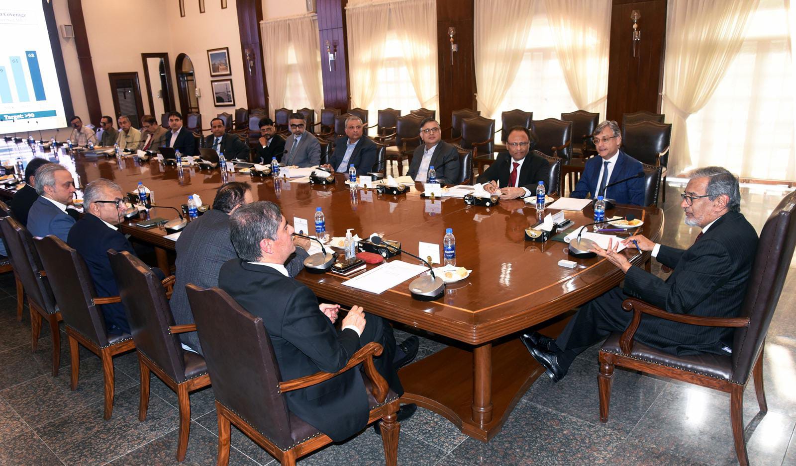 Interim CM directs health dept to improve performance 