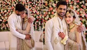 Former cricket team captain and actress Sana Javed tied the knot 