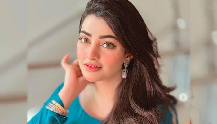 Texting cricketers don't have to be unmarried: Nawal Saeed talks about cricketers' texting