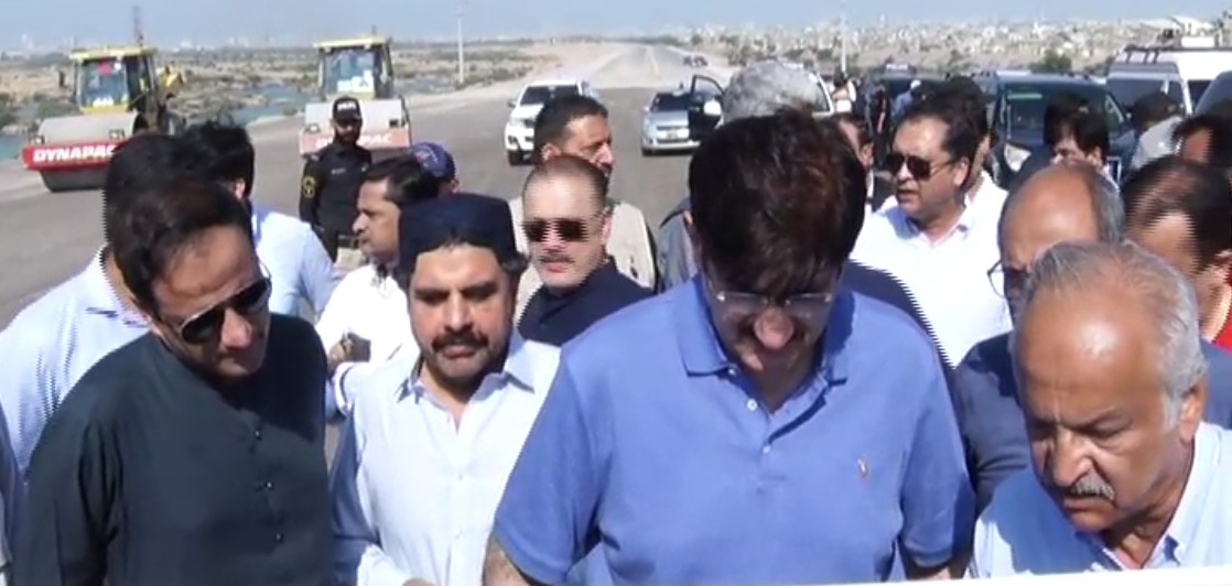    Murad reviews progress of 7 mega projects, including Malir Expressway, Jam Sadiq Bridge, sports complex,   
