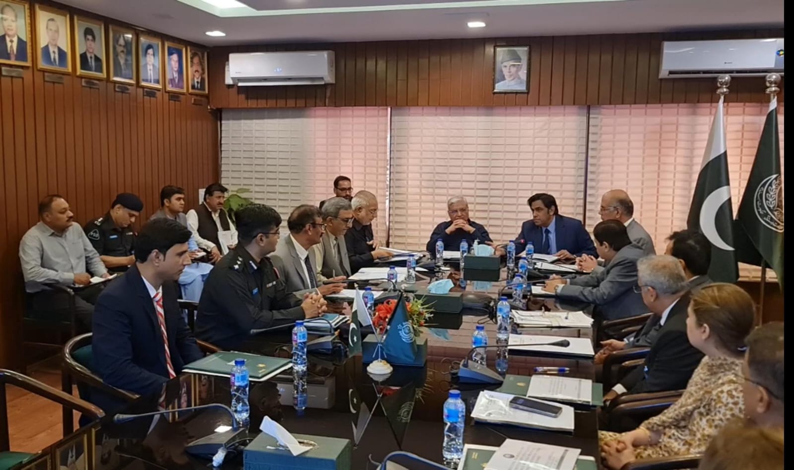 Federal Ombudsman Commends Sindh's Prison Reforms. Sindh to Introduce Video Link System in Prisons. CS 