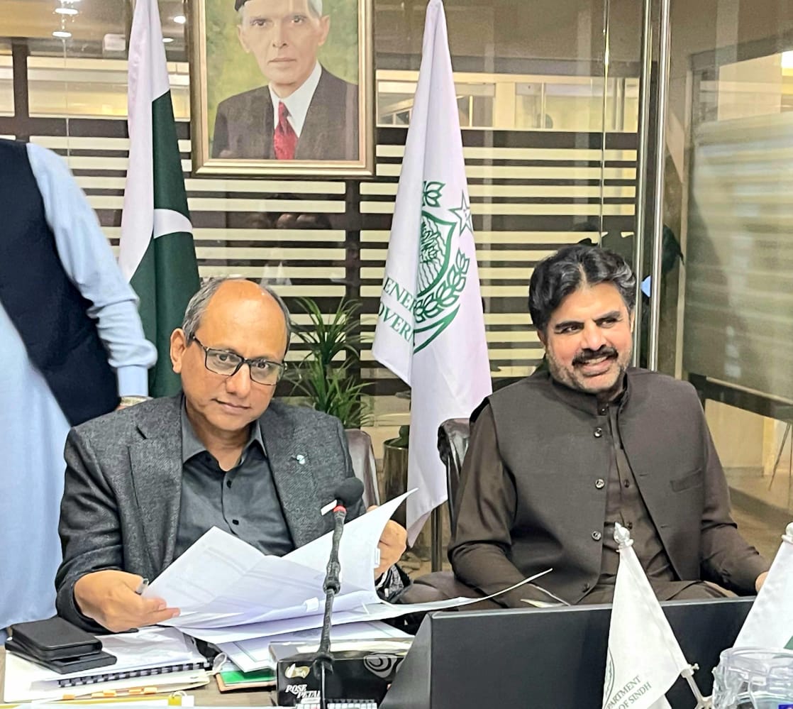 Sindh Govt's decide to install electricity meters in all govt residential colonies*