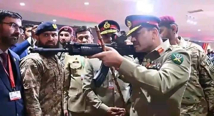 General Syed Asim Munir, NI (M) Chief of Army Staff (COAS), visited the International Defence Exhibition and Seminar (IDEAS-2024) at the Karachi Expo Centre