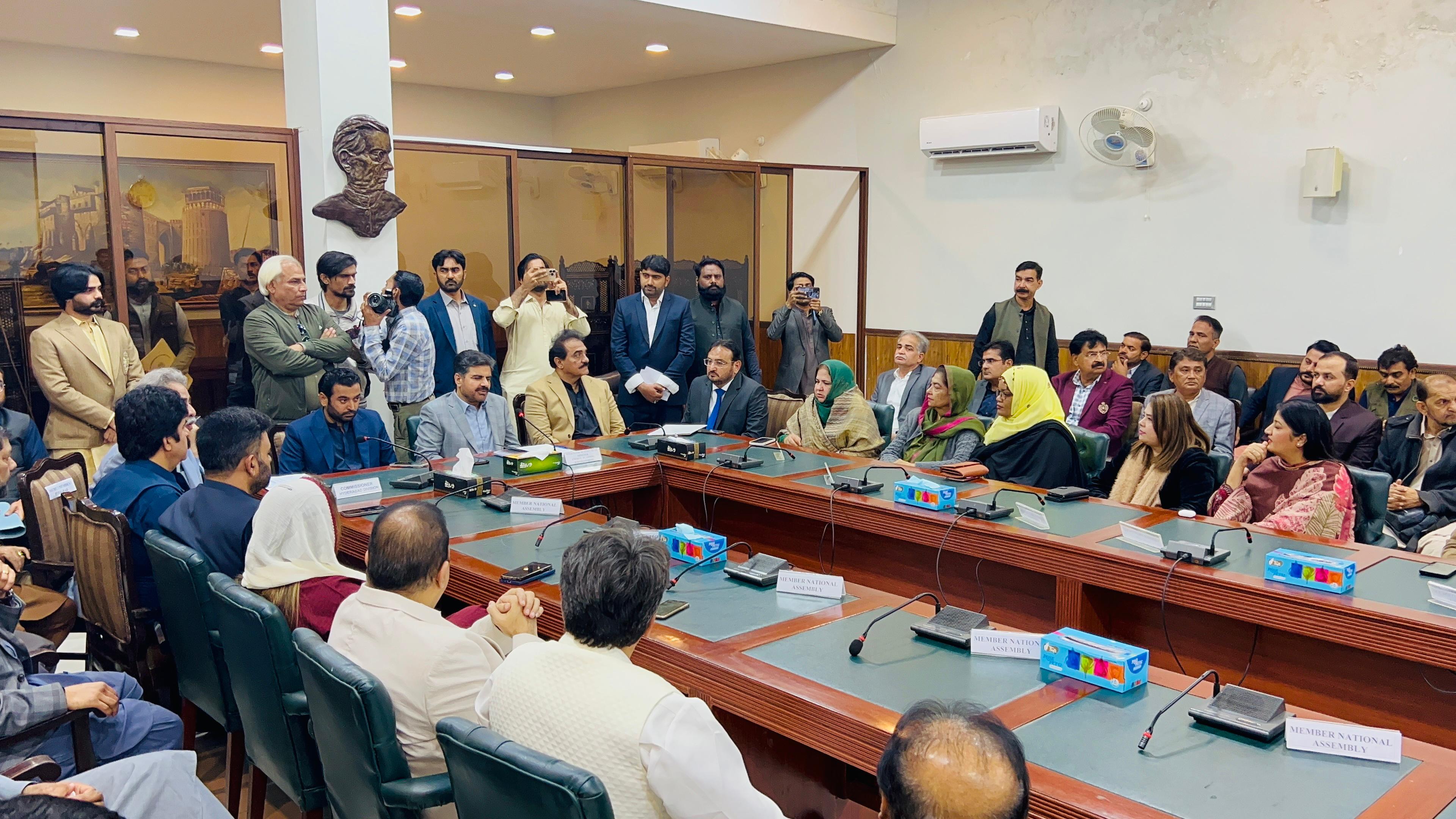 Sindh Government Launches Sindh Solar Energy Project with World Bank Support