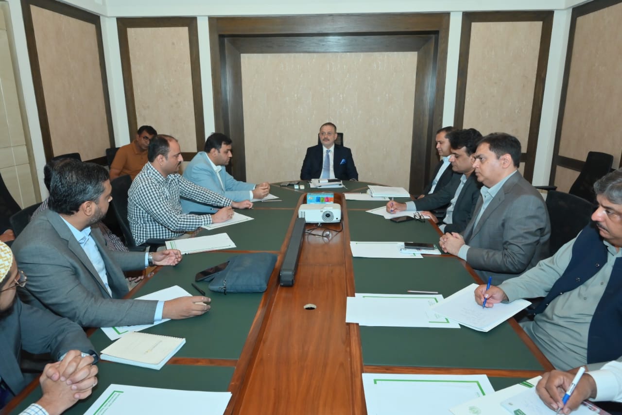 The Sindh government has finalized preparations to assume management of the Green Line and Orange Line bus services in February 2025.