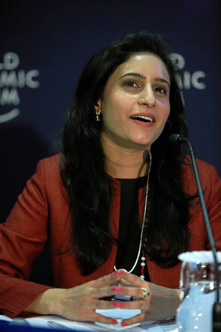 Targeting Senior Journalist Munizae Jahangir is Attack on Free Speech: DigiMAP