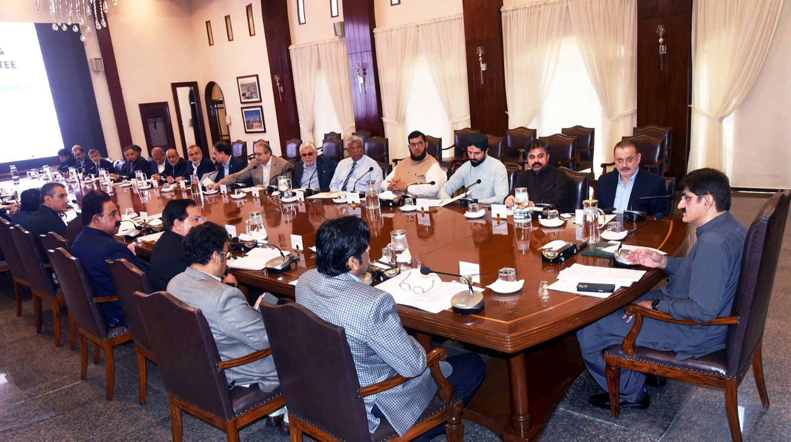 Sindh govt, businessmen to resolve infrastructure Cess issue to unlock Rs180bn tied up in court case for investment in city’s infrastructure.