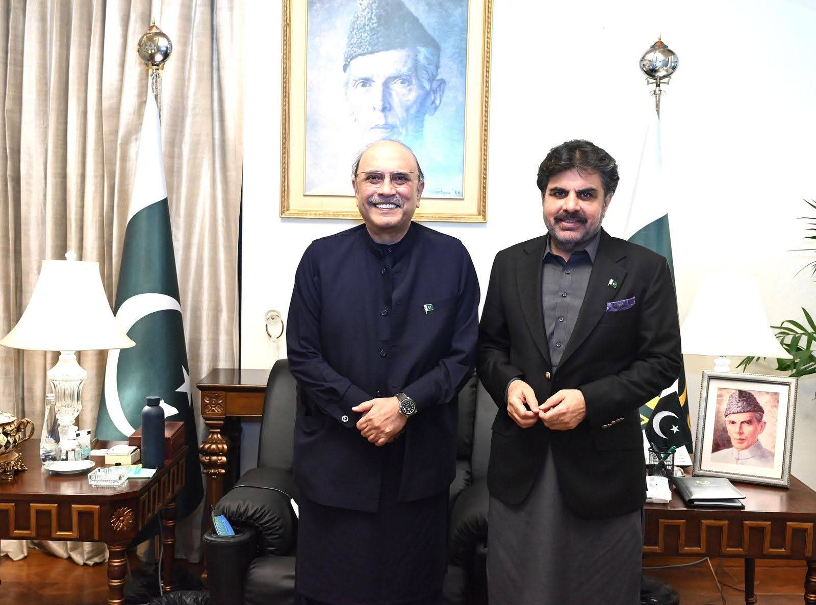 Provincial Minister for Energy, Planning, and Development Nasir Hussain Shah called on President Asif Ali Zardari at Aiwan-e-Sadr, Islamabad.