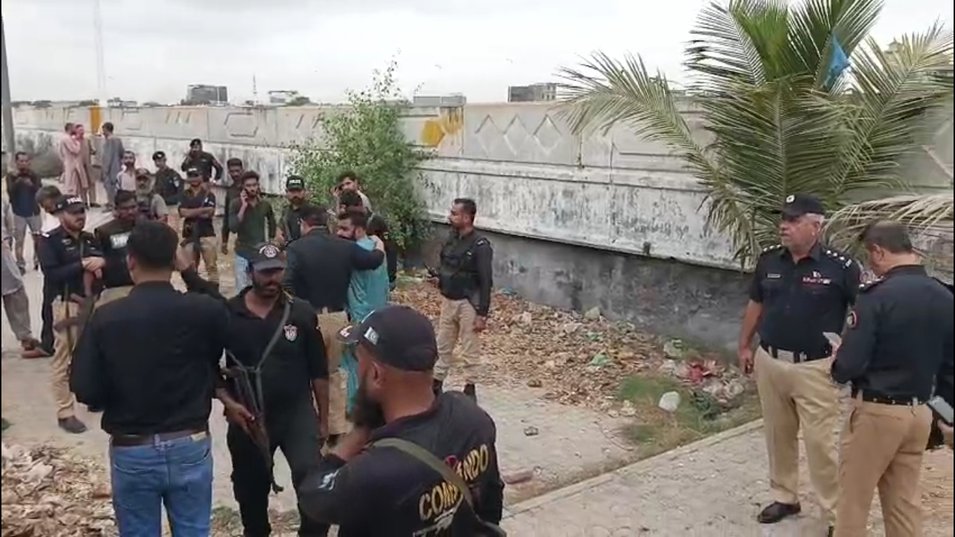 Daylight Target Killing of Doctor in Lyari, Karachi