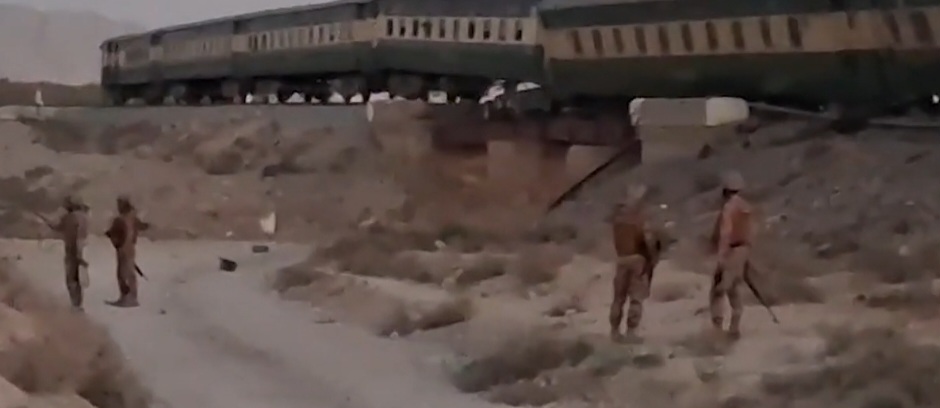 Bomb Blast Derails Passenger Train Near Quetta, 13 Injured
