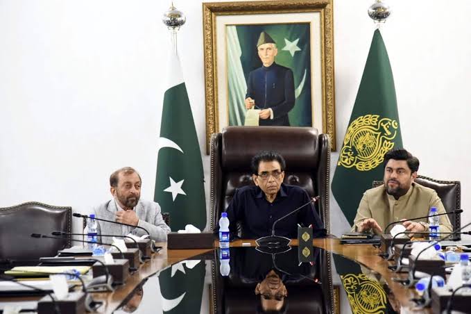 MQM Pakistan has stated that the federal government did not take the party into confidence over the decision to change the Governor of Sindh.
