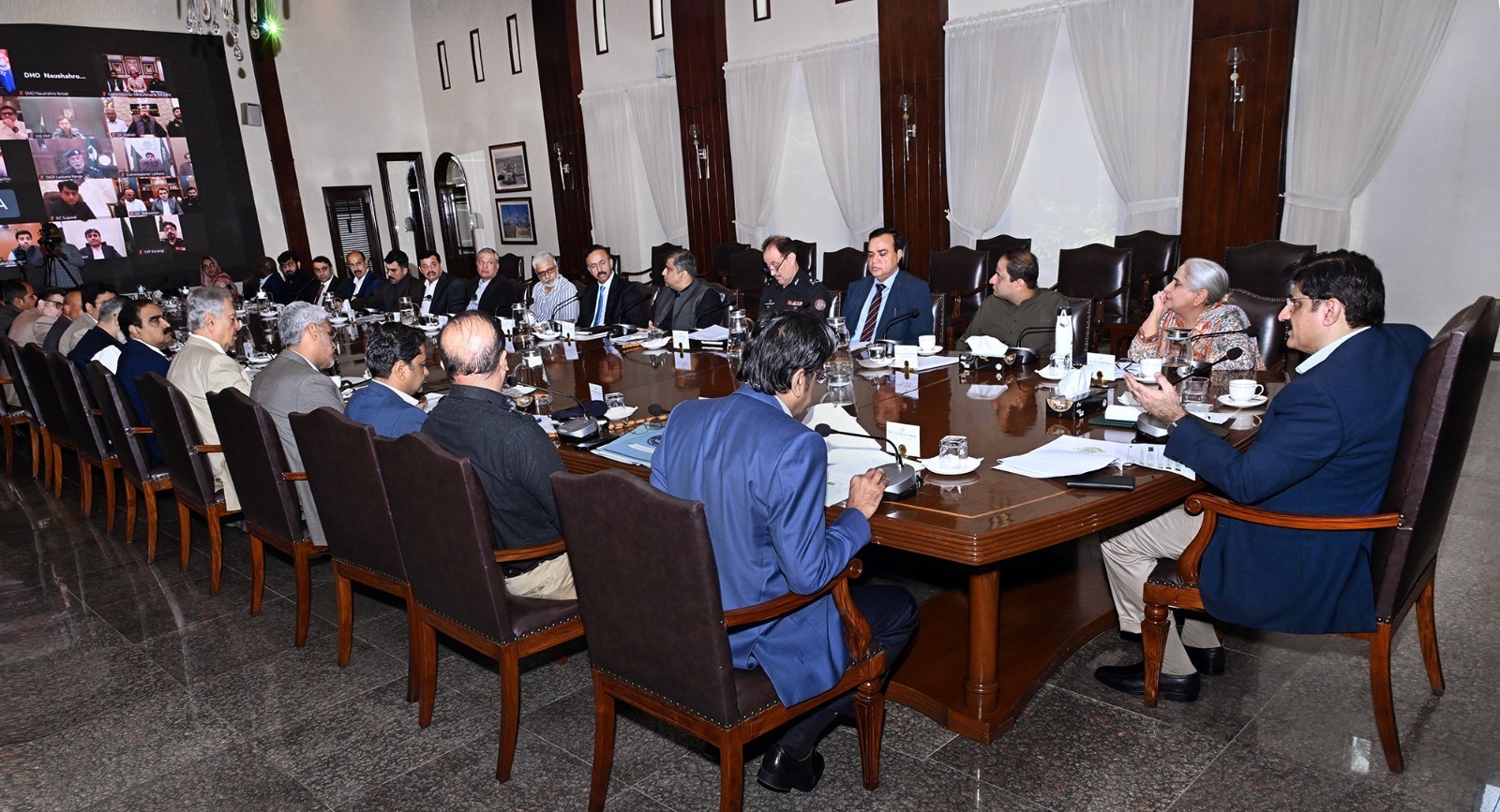 Sindh makes major polio gains as 76% surveillance sites turn negative, massive April campaign planned