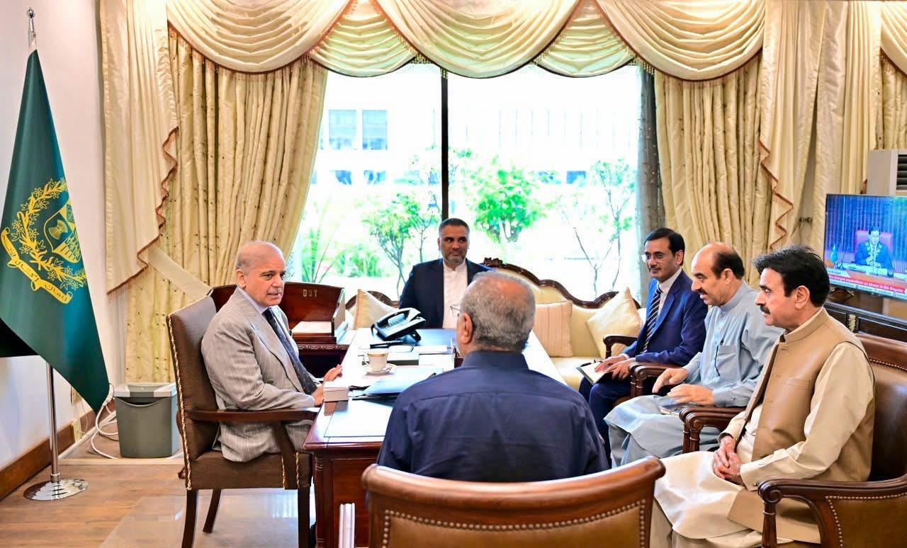 ISLAMABAD: PM Shehbaz Sharif Meets National Party Delegation to Discuss Balochistan 's Development