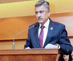   Karachi   Sindh Minister for Revenue, Muhammad Younus Dagha has directed authorities of Board of Revenue, Sindh to launch e-Services within one month to minimize human interaction and eliminate corruption,