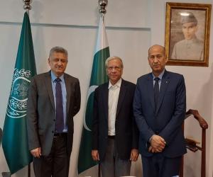  THE SINDH INDUSTRIAL POLICY WILL BE FINALIZED BY THE END OF THIS MONTH (OCTOBER). MUHAMMAD YOUNUS DAGHA
