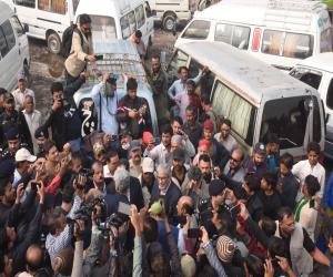 Interim CM warns civic agencies’ to behave, improve city or face music