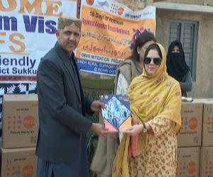 Dignity kits bring hope to Sukkur, SRSO, UNHCR & RSPN’s humanitarian Initiative