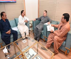 The delegations of the Sindh Newspapers Society and the Larkana Press Club held separate meetings with Sindh Senior Minister 