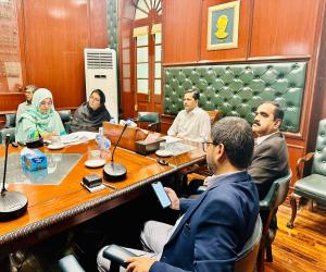 Karachi Administration and Sindh Food Authority to   ensure safe and hygienic food in Karachi.