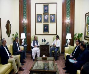 Federal, Sindh govts agree to construct M6 highway from Karachi to Sukkur instead of from Hyderabad to Sukkur.