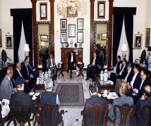 Murad says Karachi generates highest revenue because govt provides business opportunities