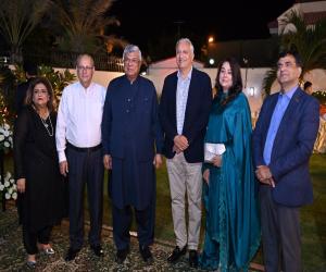 World CEO Forum Hosts CEOs Family Musical Gala Dinner