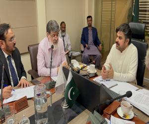 Minister Energy Nasir Shah chairs meeting on provision of solar panels to 200,000 homes