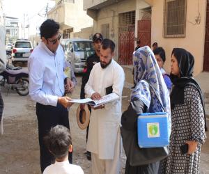 Chief Secretary Sindh Asif Hyder Shah Visits Various Areas of Karachi to Review Ongoing Polio Campaign