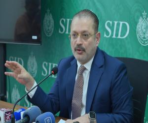 The Sindh government has decided to take immediate action regarding the fitness and registration of all heavy traffic vehicles.