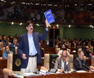 Murad raises Concerns over water rights in Sindh Assembly