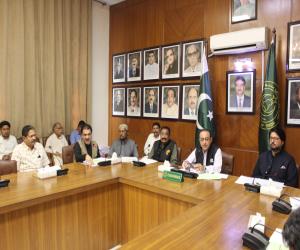 Dr. Lal Chand Ukrani Forms Sub-Committee for Minority Students' Scholarships, Sindh Non-Muslim Welfare Committee Decides to Visit Places of Worship