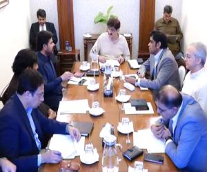 Crackdown on traffic violations continues on CM directives