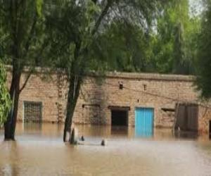 Sindh Government Intensifies Flood Relief Efforts: Rescue 1122 Evacuates Hundreds Amid Rising Water Levels
