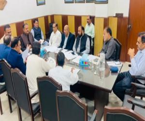 Malkani proposes one-month timeframe for issuing licenses to investors