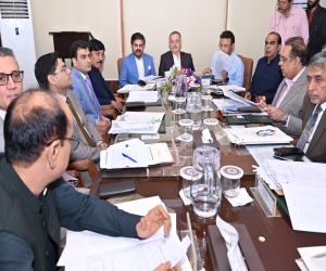 Sindh Launches 'Austerity Crackdown' on Govt Cars; Sharjeel Memon Vows to Halt All 'Unnecessary' Vehicle Spending