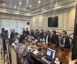EPI-Sindh | Mid-Campaign Review Meeting with DHOs & DFPs Chaired by  Health Minister