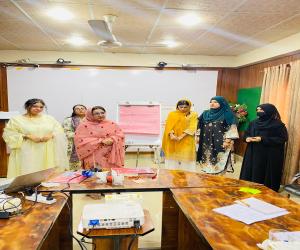 *Workshop in Sukkur trains girls to track education budgets and raise their voice*