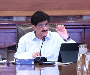 Sindh CM reviews major Karachi uplift schemes, directs KDA to accelerate execution of roads, flyovers and drainage projects