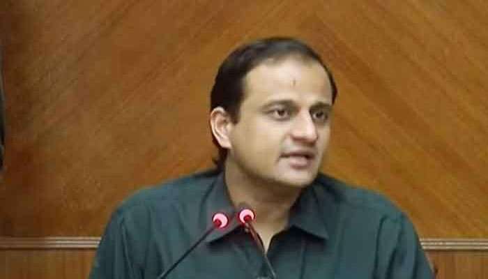  ترجمان سندھ حکومت مرتضی وہاب  نے شرقی اور کورنگی اضلاع کا دورہ کر کے عیدالاضحی  کی مناسبت سے انتظامات کا جائزہ لیا۔