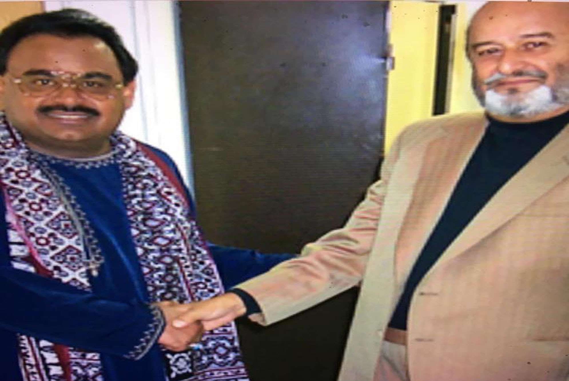 دس سروں والا ممتاز علی بھٹو   