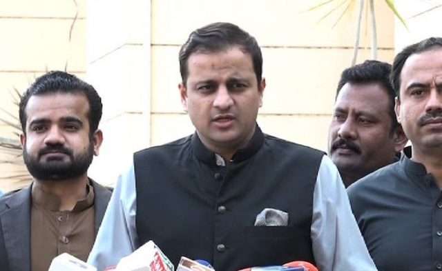 وزیرِ اعلیٰ سندھ نے ترجمان حکومت سندھ مرتضی وہاب کو ایڈمنسٹریٹر بلدیہ عظمی کراچی  مقرر کردیا