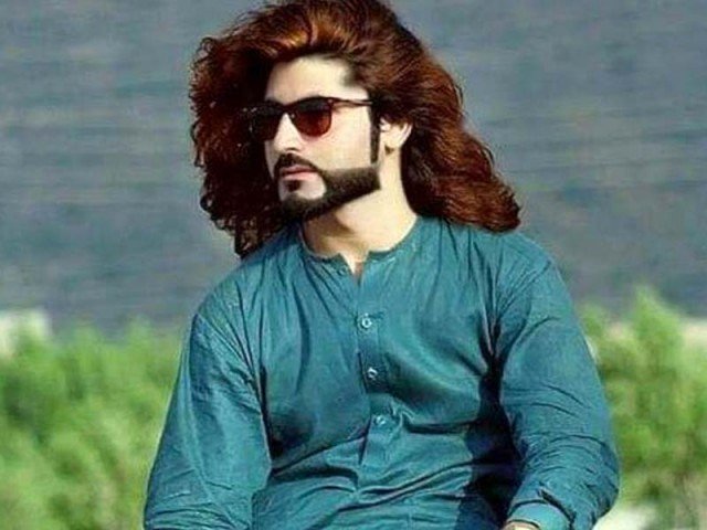 کراچی میں نقیب اللہ قتل کیس میں عدالت نے  تفتیشی افسر کو  آئند ہ سماعت پر تیاری کر کے پیش ہونے کا حکم دے دیا۔