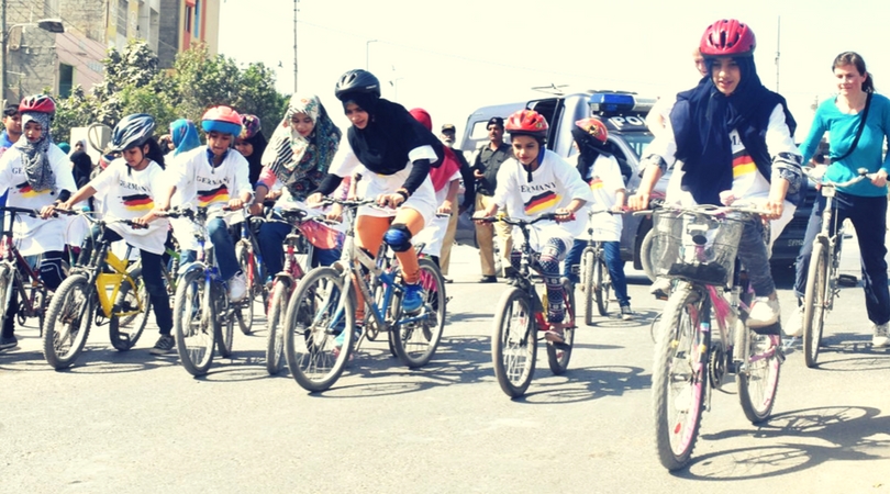 ملک کو تمباکو نوشی سے پاک کرنے کا عزم 