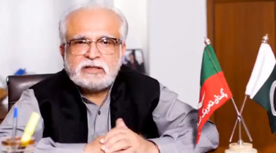 وزیراعظم کے مشیر   برائے بحری امور محمود مولوی  کا کہنا ہے شپنگ لائنز  کا کارٹل بنانا