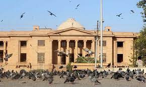 کراچی کے علاقے ناظم آباد میں غیرقانونی تعمیرات رکوانے کا معاملہ۔ 