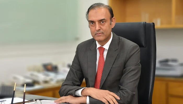 مئی سے خالی گورنر اسٹیٹ بینک  کے عہدےپر تعیناتی۔ 